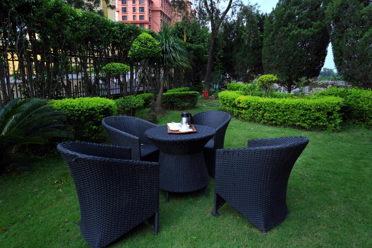 Hotel Devi Grand Katra  Dış mekan fotoğraf